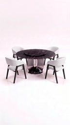 Comedor con base Orbita y sillas Aura